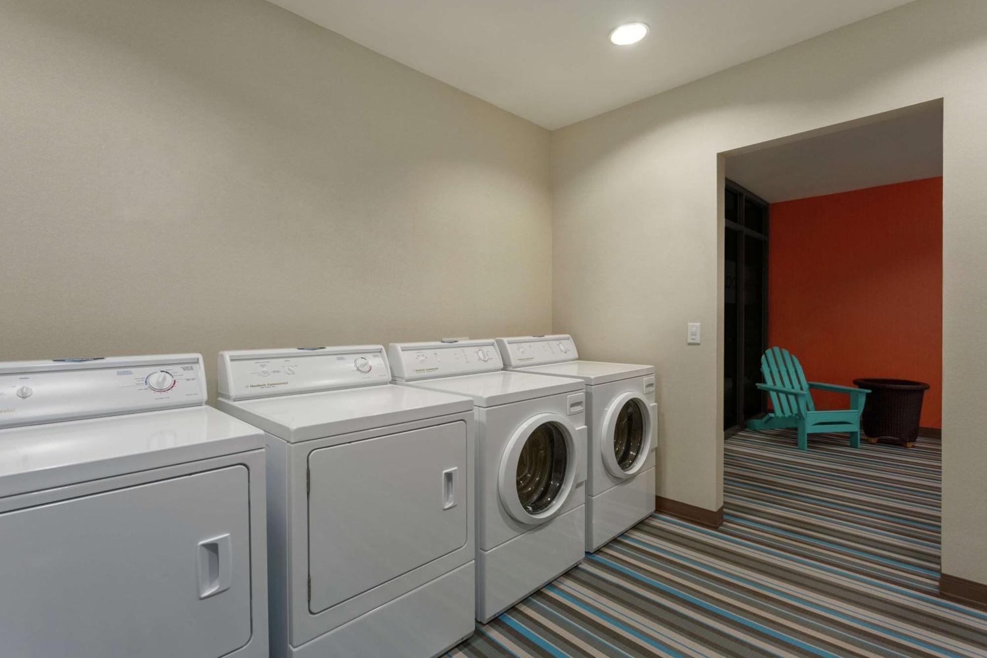 Home2 Suites By Hilton Salt Lake City / South Jordan Bagian luar foto